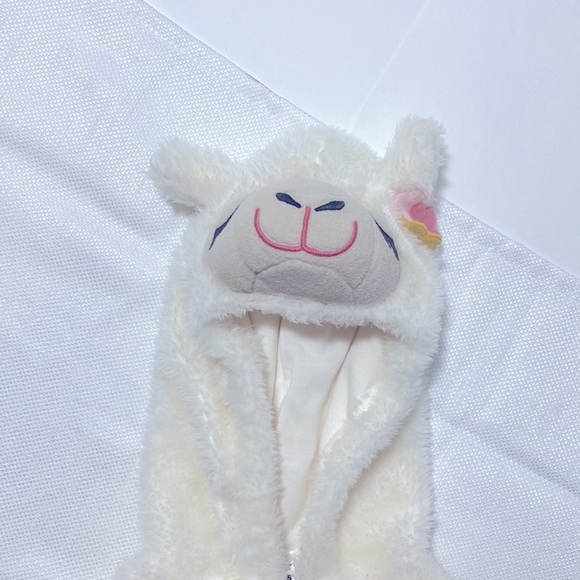 Carter’s Llama One piece Hoodie Fuzzy Cream Hooded Outfit Size 6-9 months - Picture 2 of 5